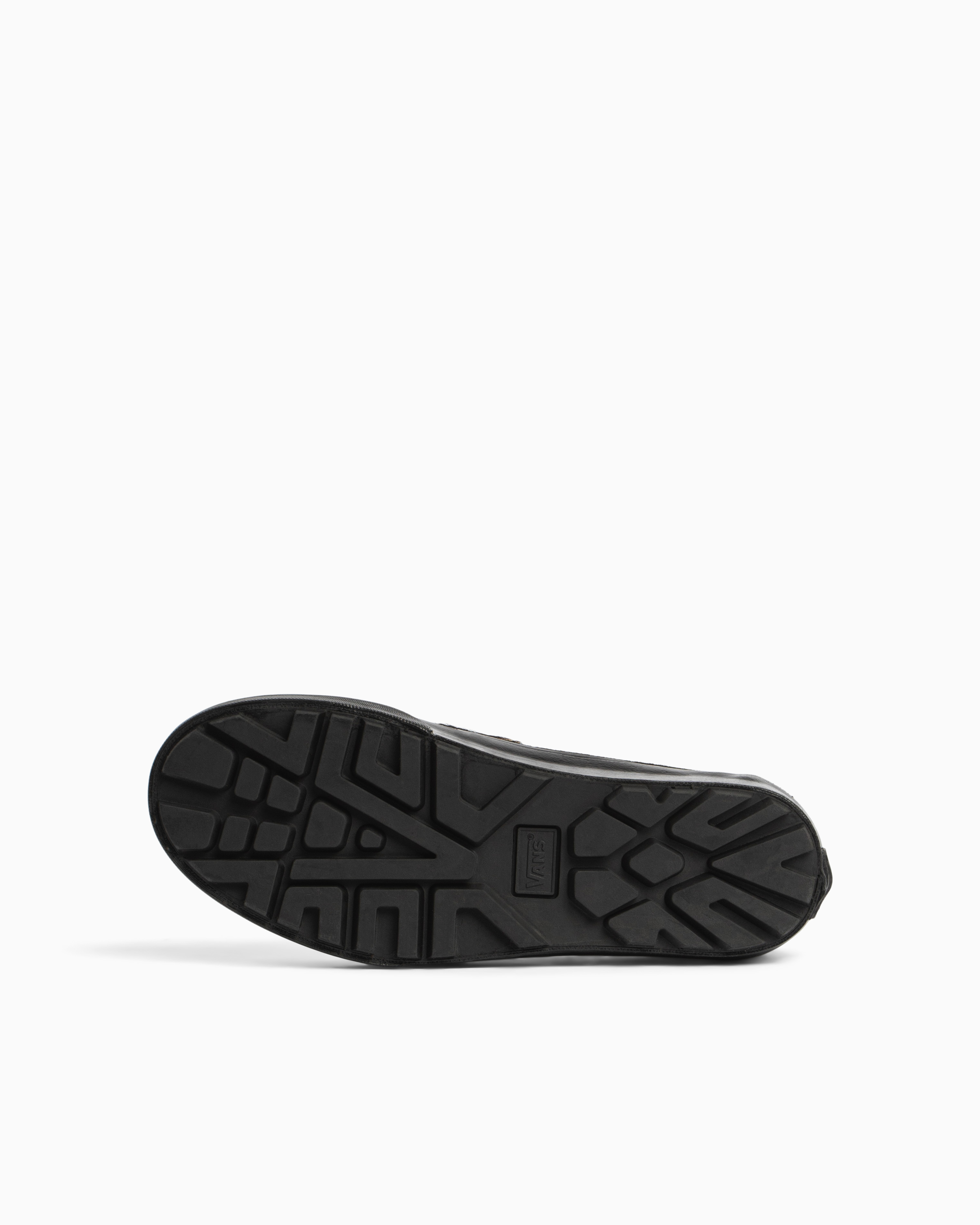 Style 53 LX Pony Vans Footwear Sneakers Black